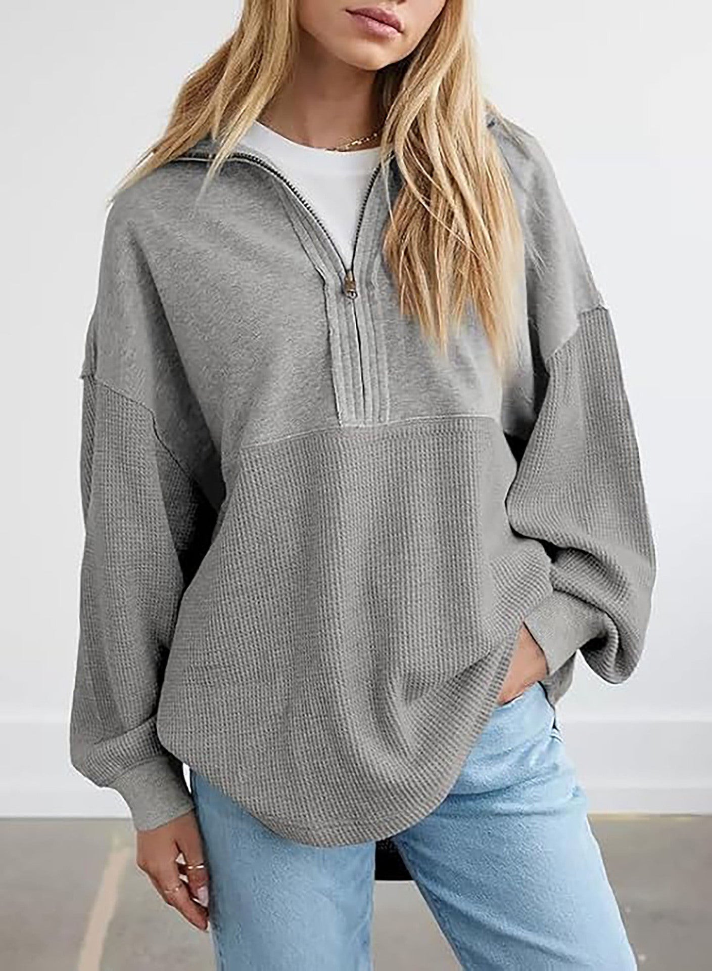 Women's casual hooded sweatshirt with half-length zipper and textured material NOVAE