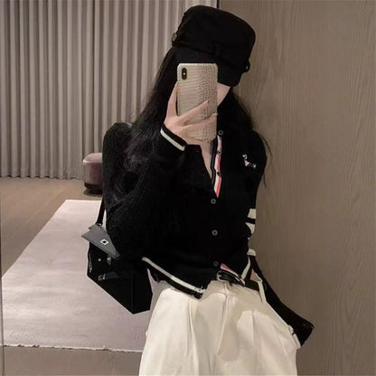 Women's casual cardigan with fashionable accents and contrasting details NOVAE