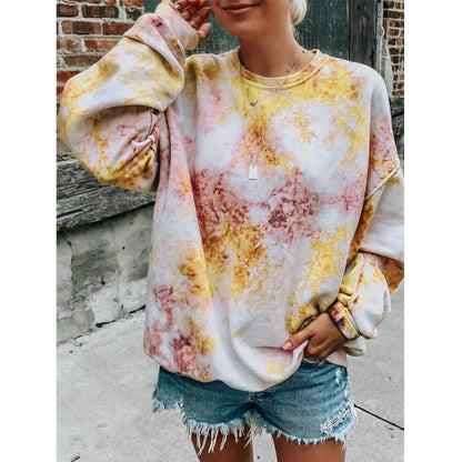 Women's Oversized Sweatshirt in Fashionable Batik Design NOVAE