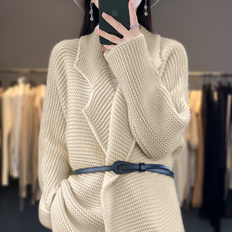 Women's chunky knit cardigan with elegant lapels and waist belt NOVAE