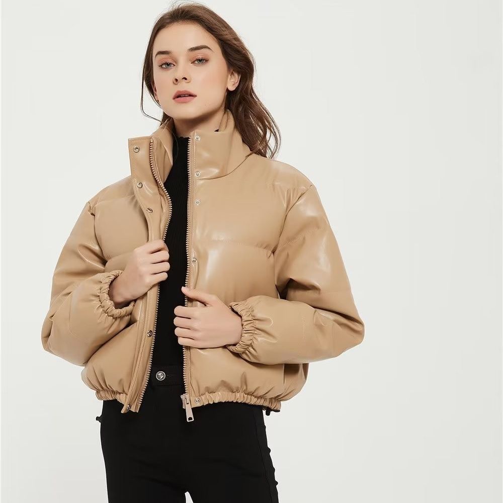 Women's short quilted jacket with high collar and elasticated cuffs NOVAE