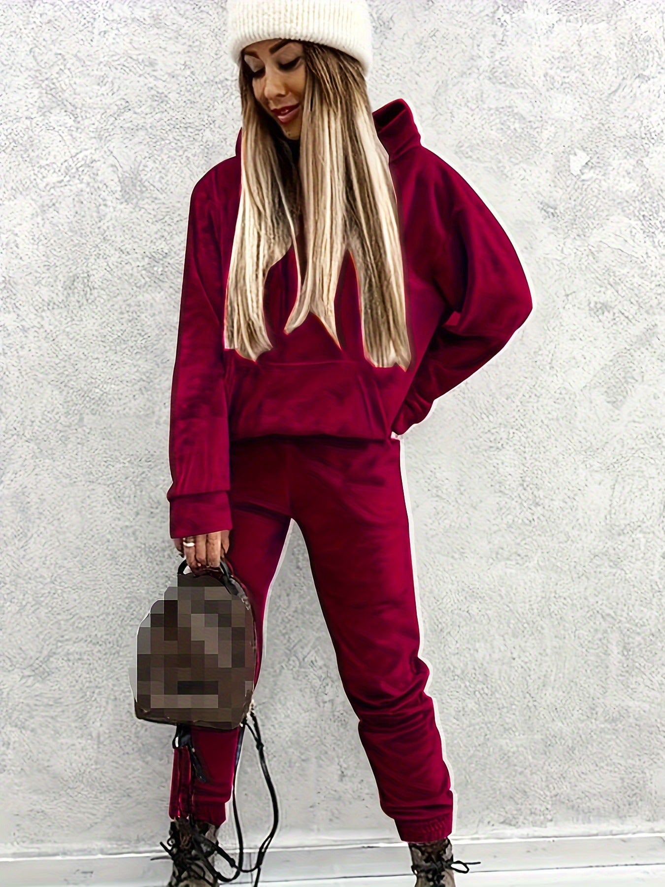 Women's sporty lounge set with hoodie and trousers NOVAE