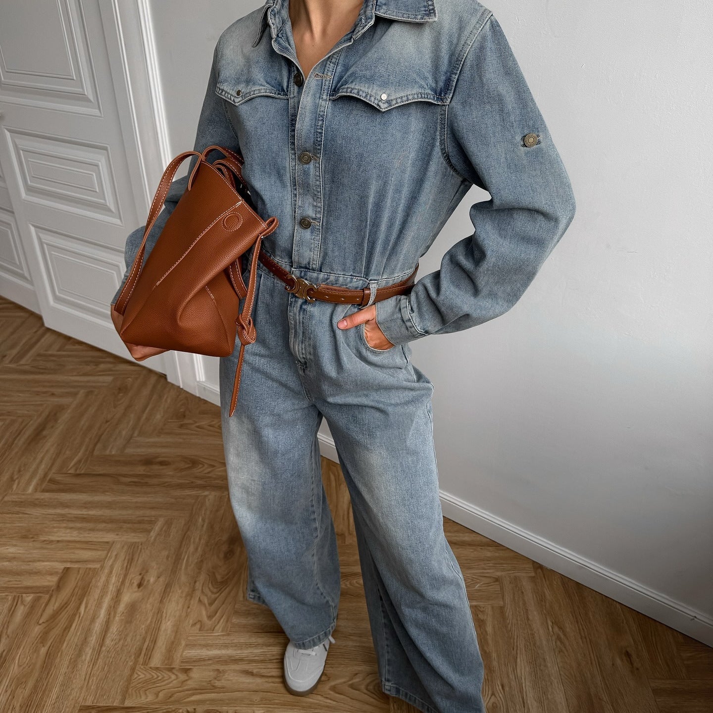 Women's denim jumpsuit with wide leg and fashionable collar NOVAE