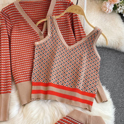 Women's stylish knit loungewear set with deep V-neck and wide-leg trousers NOVAE