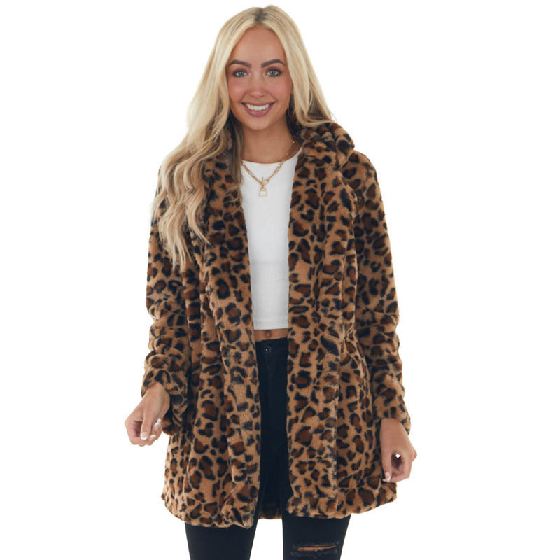 Women's fashionable cuddly jacket in leopard print NOVAE