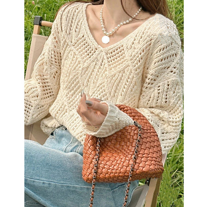 Women's chunky knit sweater with innovative openwork pattern and relaxed fit NOVAE