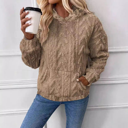 Women's hooded sweatshirt made of cozy material with integrated pouch pockets NOVAE