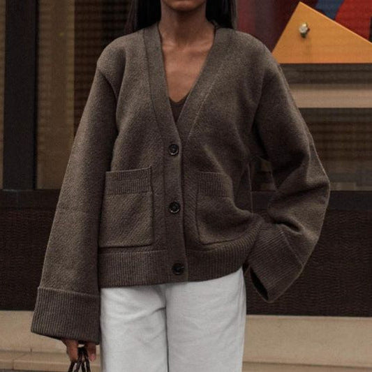 Women's Oversized Knit Cardigan with Pockets and V-Neck NOVAE
