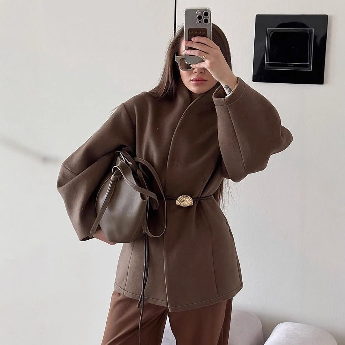 Women's elegant and comfortable short jacket NOVAE