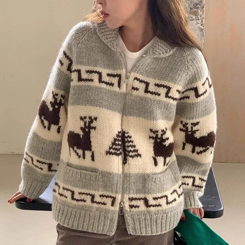 Women's Cozy Zip Cardigan with Festive Motif NOVAE