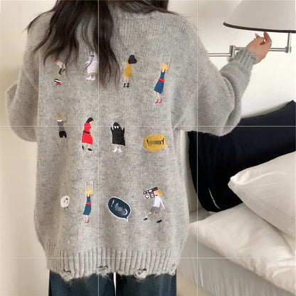 Women's chunky knit cardigan with practical pockets and button details NOVAE