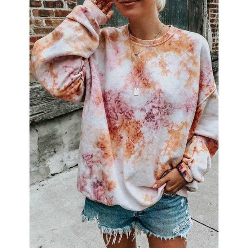 Women's Oversized Sweatshirt in Fashionable Batik Design NOVAE