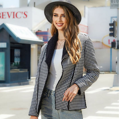 Women's checked fleece jacket with modern shawl collar and large hand pockets NOVAE