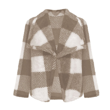 Women's Cozy Jacket in Checkered Design NOVAE