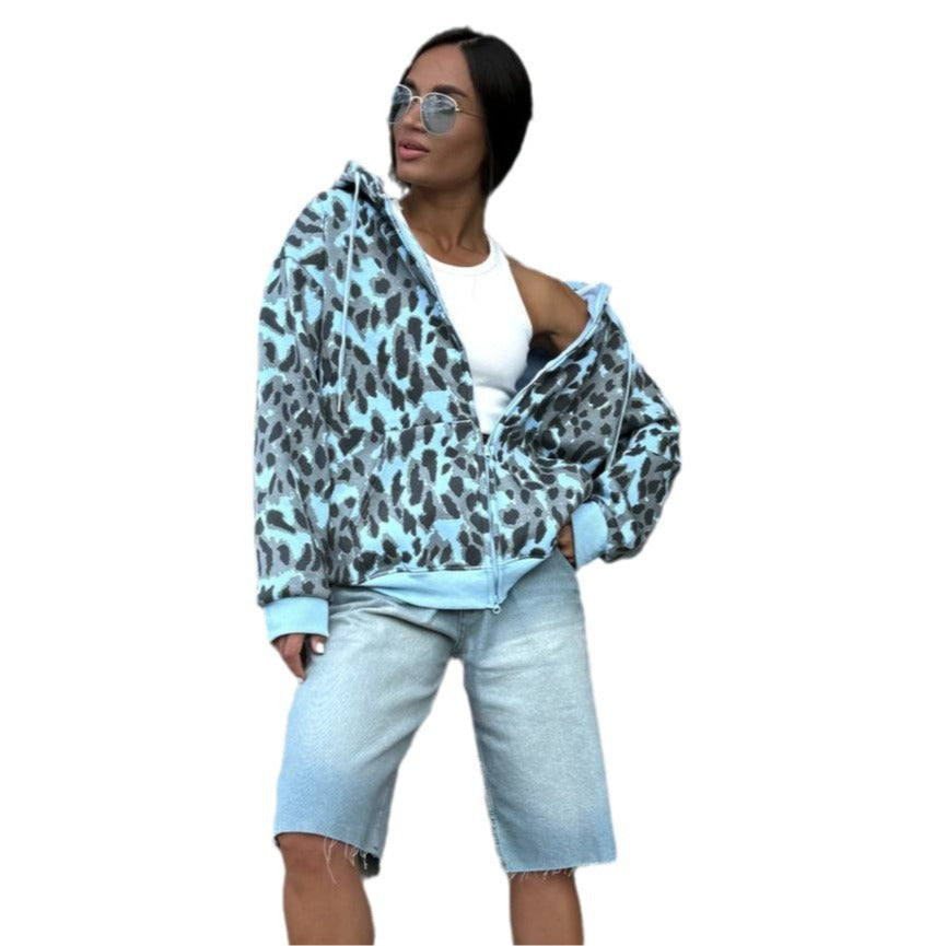 Women's hooded jacket with modern animal print and practical pockets NOVAE