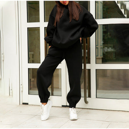 Women's casual jogging suit with soft material and elastic waistband NOVAE