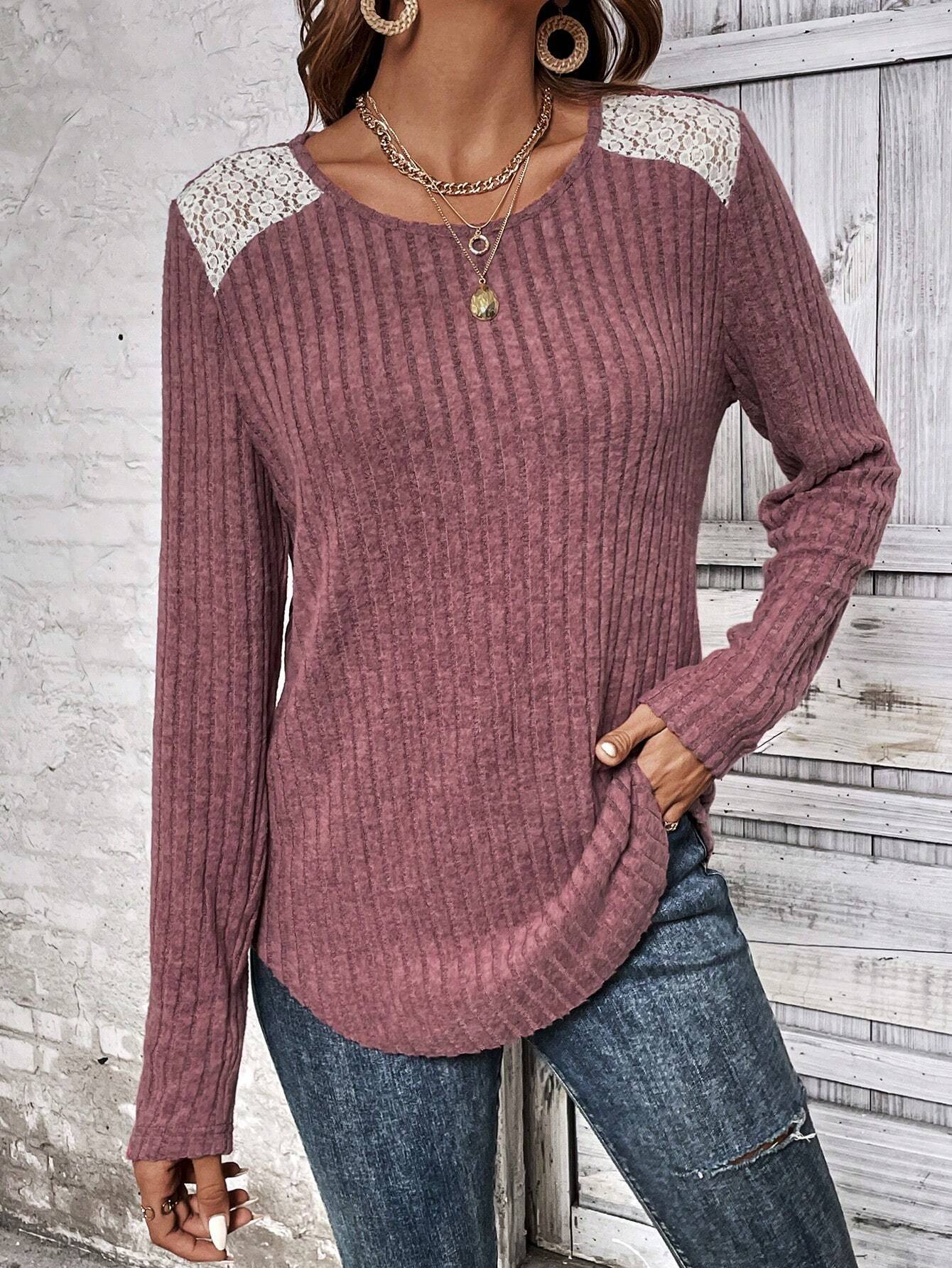 Women's long-sleeved shirt with fine ribbed details and lace accents NOVAE