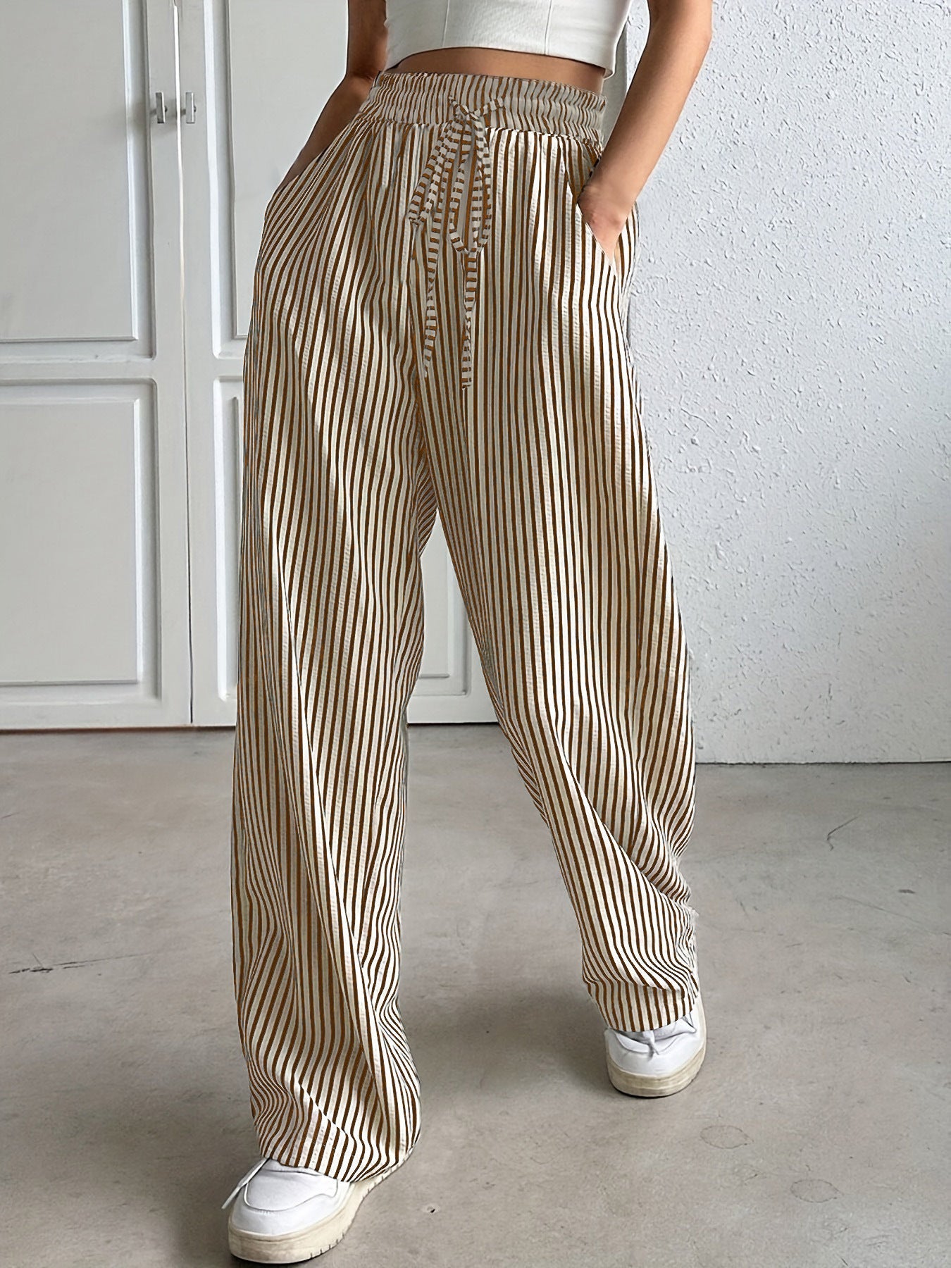 Women's wide-leg striped trousers with elasticated waistband and pockets NOVAE