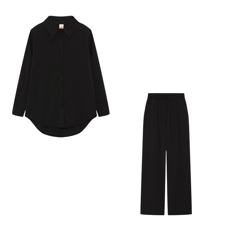 Women's elegant leisure suit set with a relaxed fit and fine fabric NOVAE