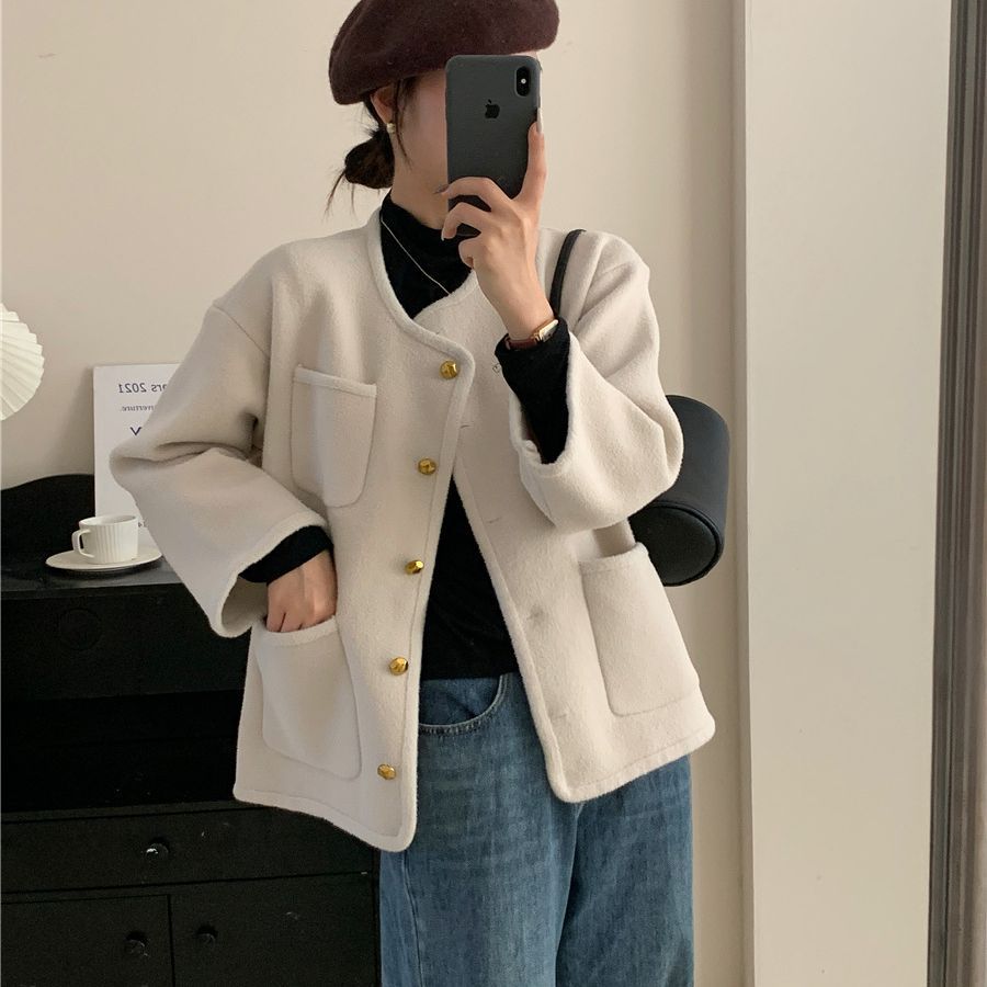 Women's soft jacket with decorative buttons and large pockets NOVAE