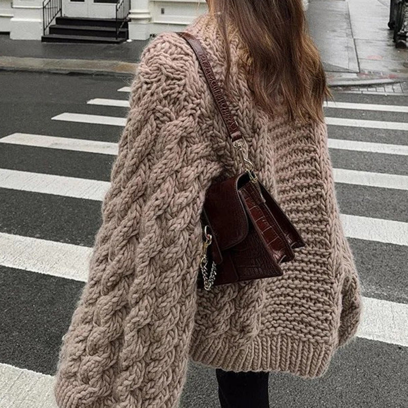 Women's chunky knit sweater with oversized sleeves NOVAE