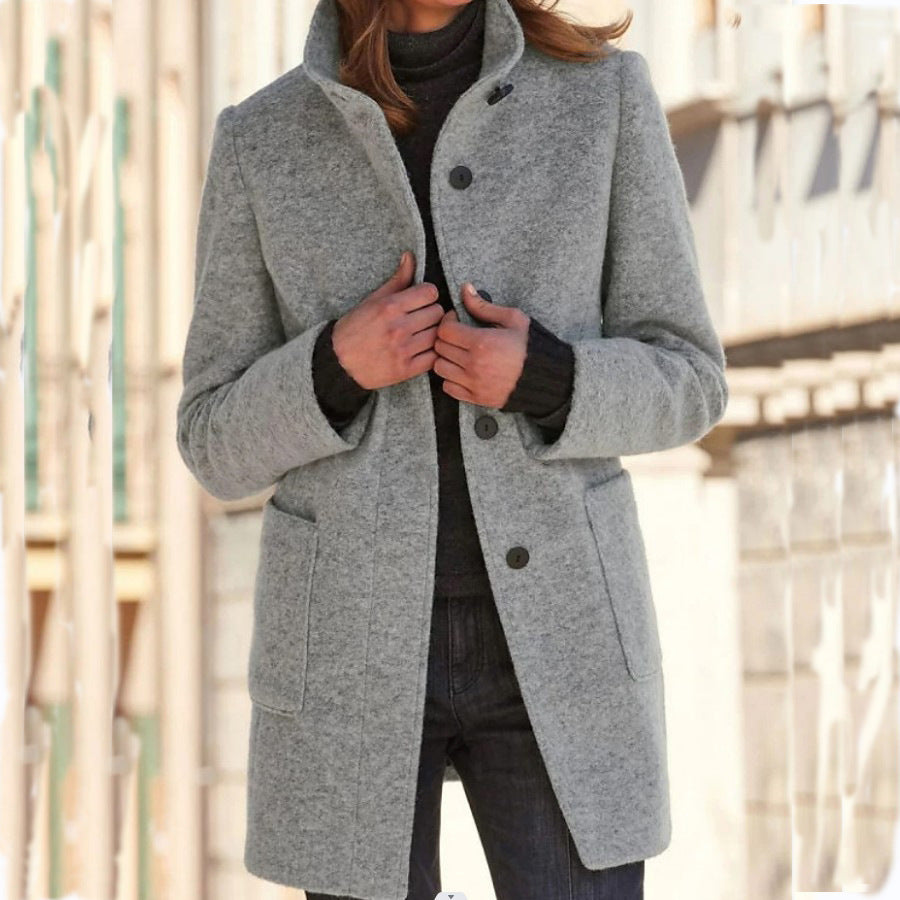 Women's elegant wool coat with a modern cut and practical pockets NOVAE