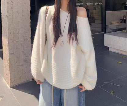 Women's oversized knitted sweater NOVAE