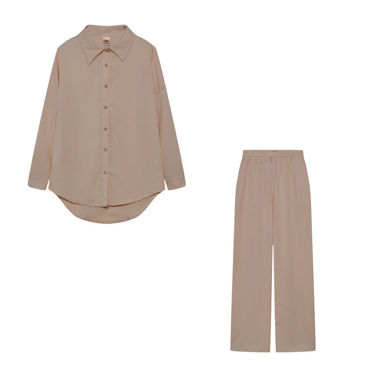 Women's elegant leisure suit set with a relaxed fit and fine fabric NOVAE