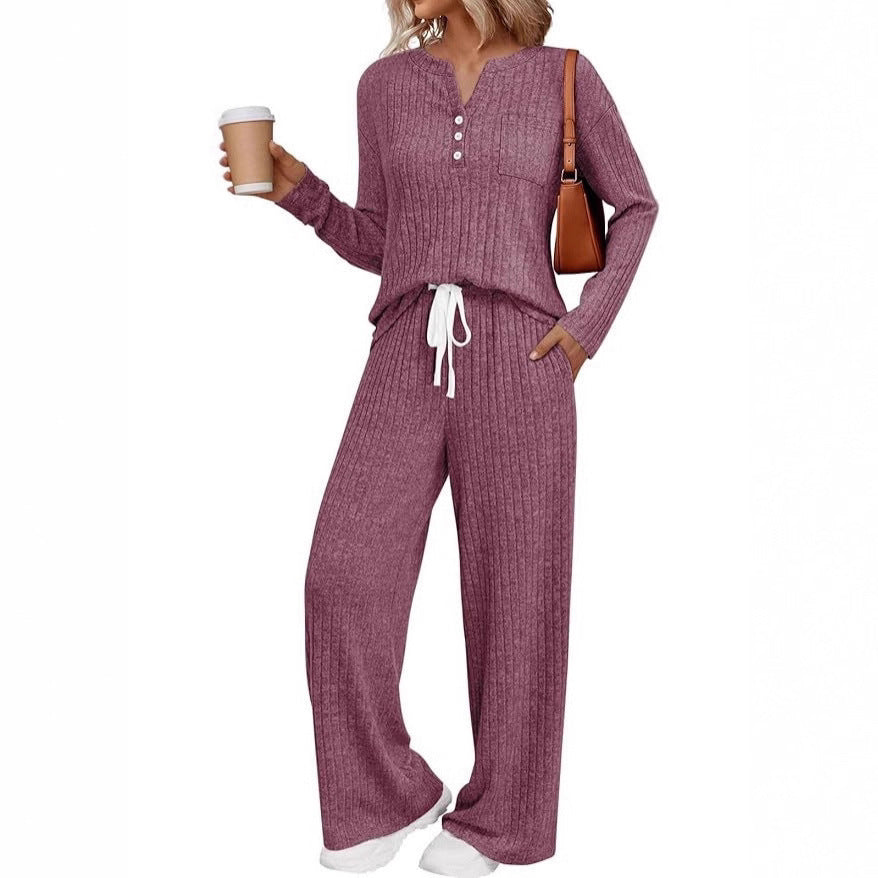 Women's Comfortable Knit Suit with a Relaxed Cut NOVAE