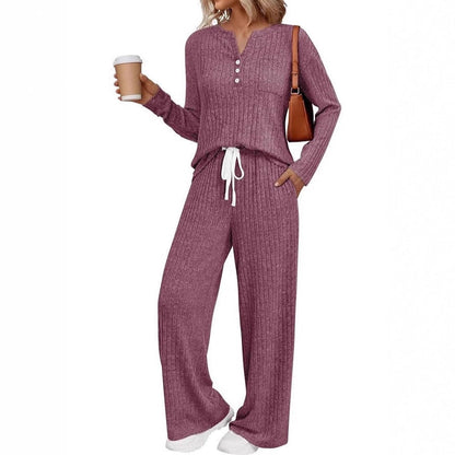 Women's Comfortable Knit Suit with a Relaxed Cut NOVAE