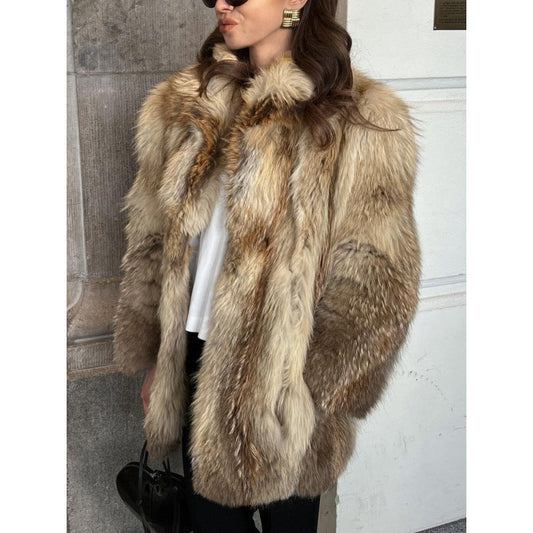 Women's faux fur jacket with luxurious details NOVAE