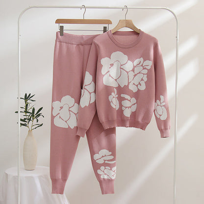 Women's knitted suit with floral designs NOVAE