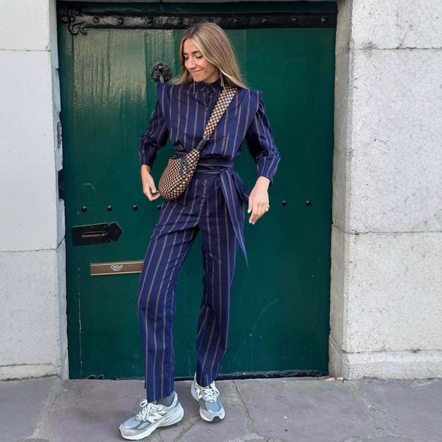 Women's suit with tailored cut and side belt NOVAE