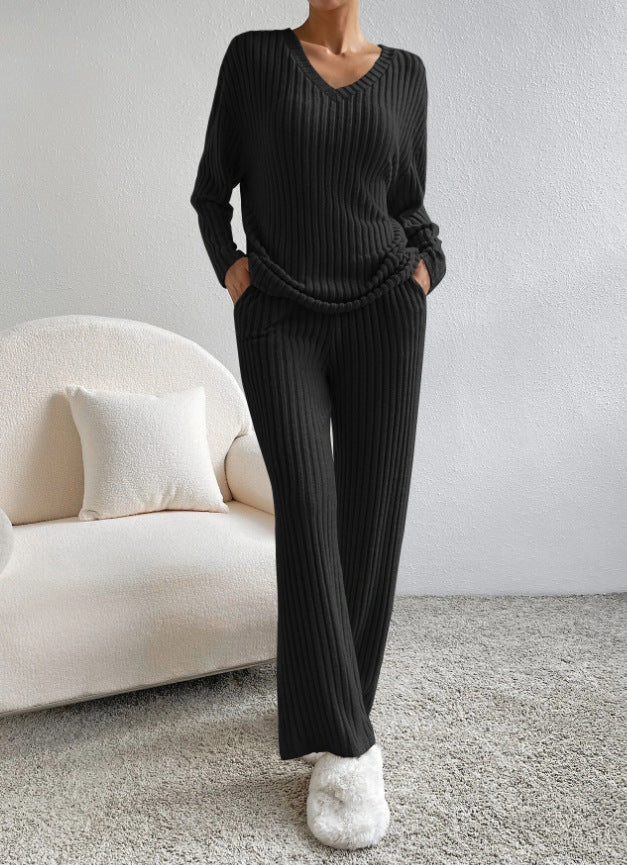 Women's Casual Knit Lounge Set in Soft, Ribbed Material NOVAE