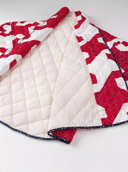 Women's quilted throw jacket with modern graphic design and generous pockets NOVAE