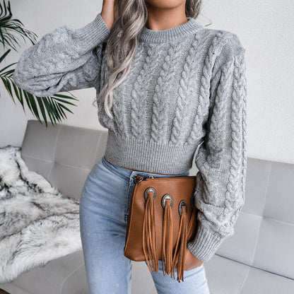 Women's chunky knit sweater with structured cable pattern and fitted cut NOVAE