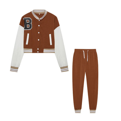 Women's sporty set consisting of a cropped jacket and jogging pants NOVAE