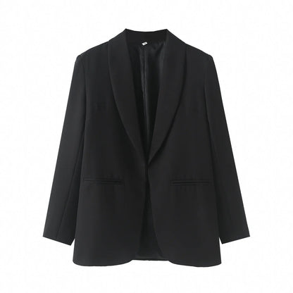 Women's elegant blazer with a modern cut and practical pockets NOVAE