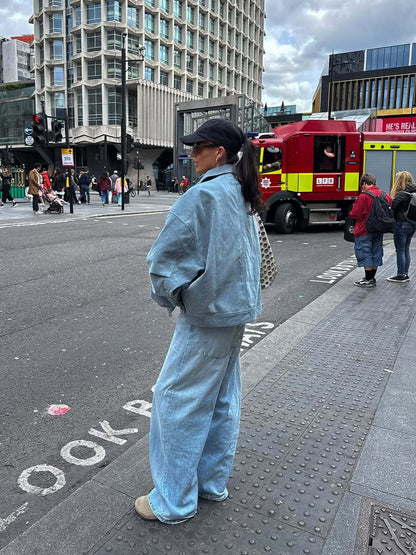 Women's short bomber jacket made of soft material with a casual cut NOVAE