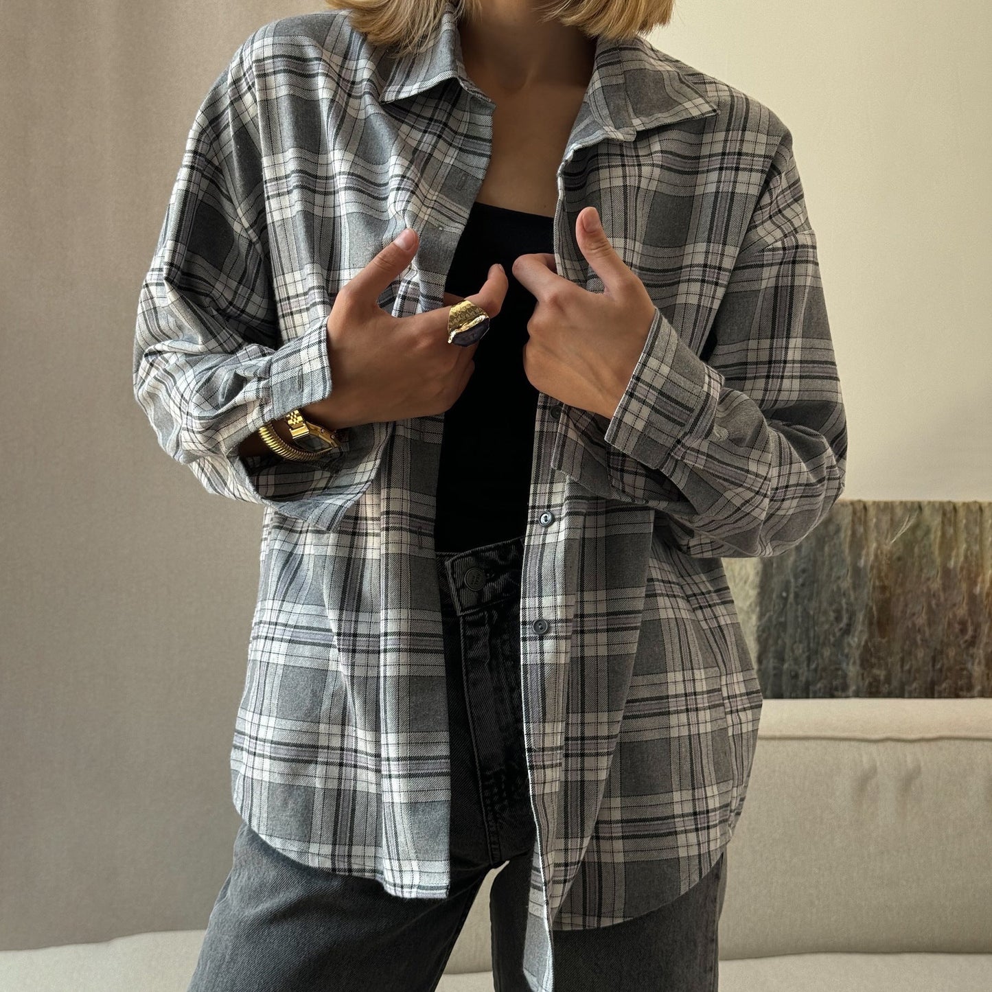 Women's casual plaid blouse with oversized cut and modern details NOVAE