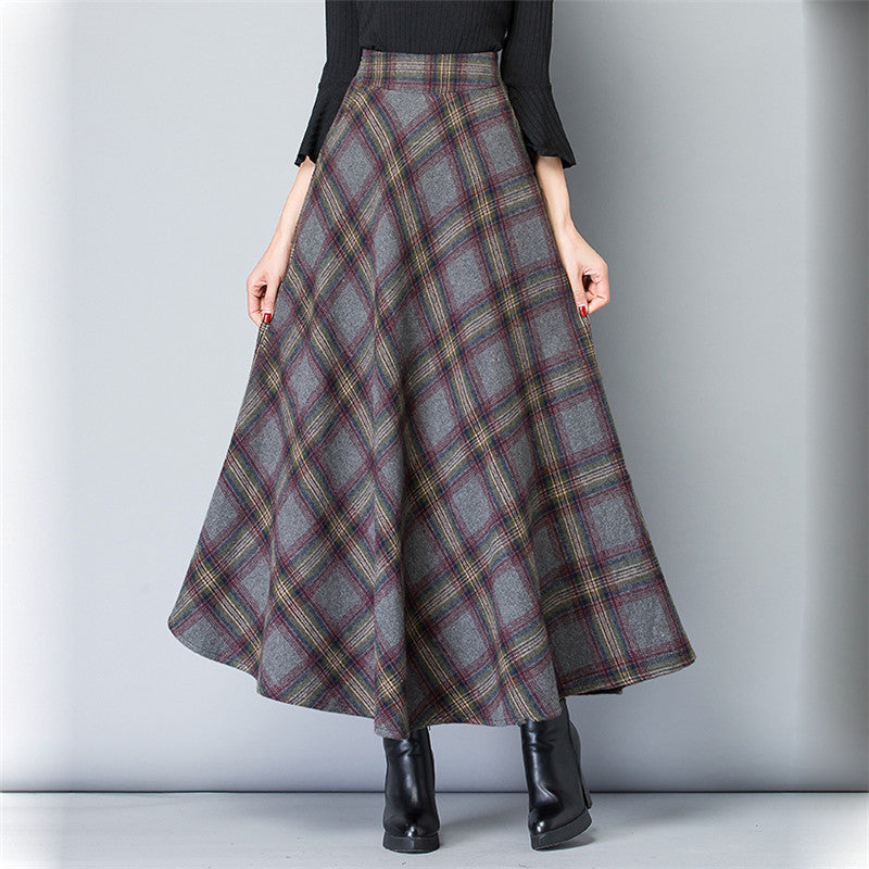 Women's floor-length plaid skirt made of high-quality wool blend NOVAE