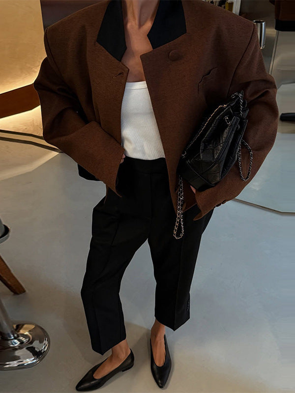 Women's fashionable short jacket with structured cut and high collar NOVAE