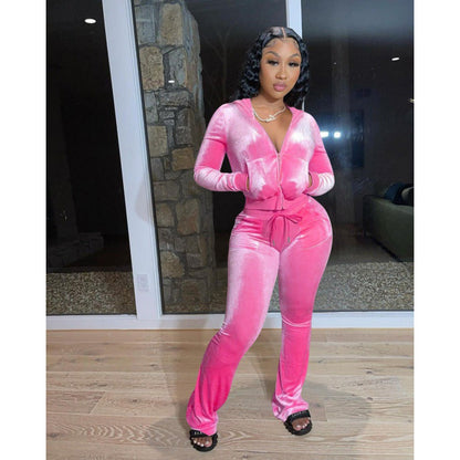 Women's sporty set consisting of a velvet hooded jacket and wide jogging pants NOVAE