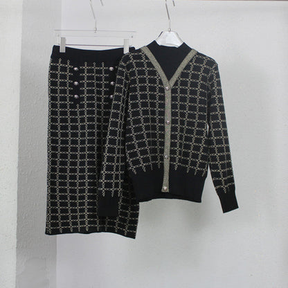 Women's knit ensemble with decorative buttons and elegant V-neck NOVAE