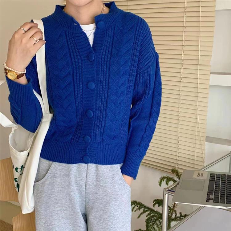 Women's cozy knit cardigan with braided pattern and large buttons NOVAE