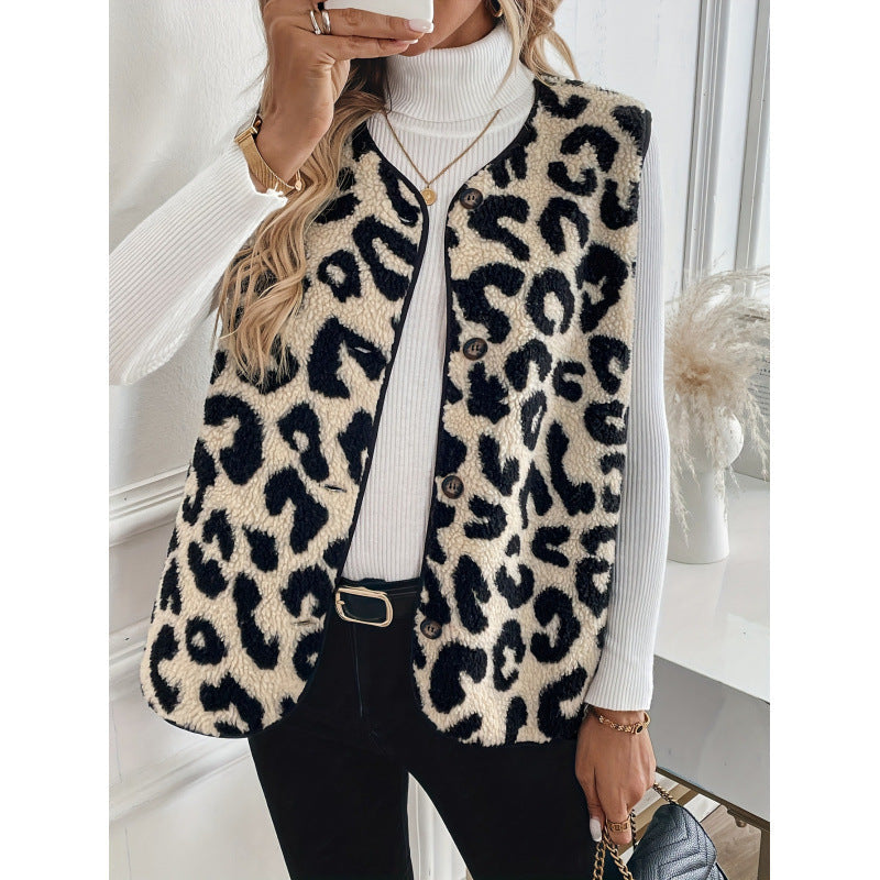 Women's fur vest with leopard print and button closure NOVAE