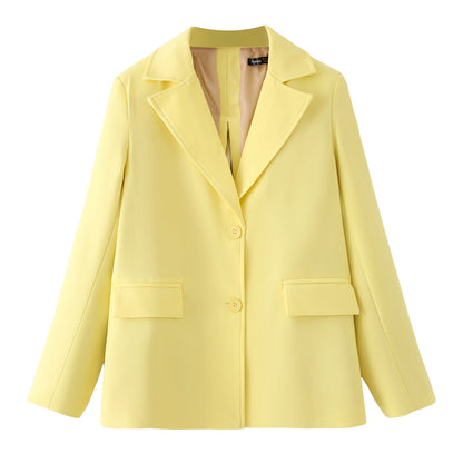 Women's blazer jacket with an elegant cut and practical pockets NOVAE