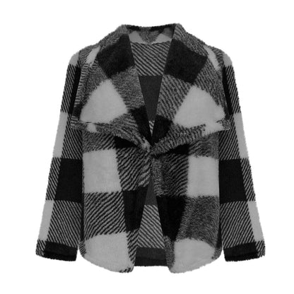 Women's Cozy Jacket in Checkered Design NOVAE
