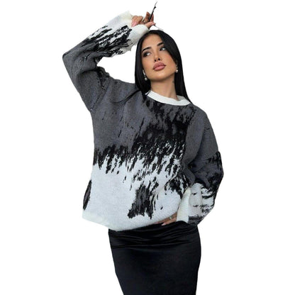 Women's cozy sweater with modern color gradient NOVAE