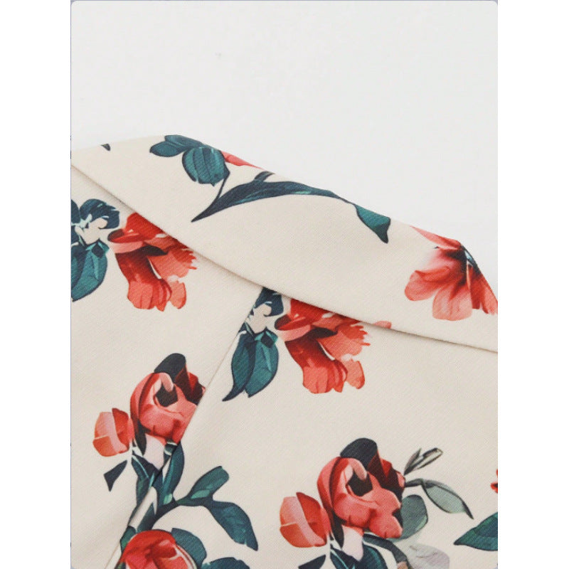 Women's blazer with floral patterns and a modern cut NOVAE